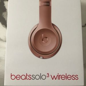 Beats solo3 wireless on-ear headphones